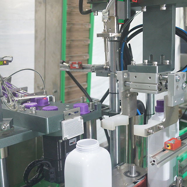 Macchine per sigillare bottiglie di plastica ad alta velocità