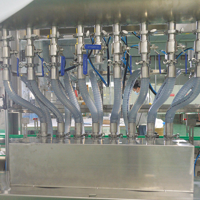 Macchina di riempimento di olio con pompa a tre teste per la linea di produzione di etichettatura e imballaggio