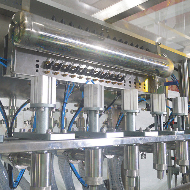 Macchina di riempimento di olio con pompa a tre teste per la linea di produzione di etichettatura e imballaggio