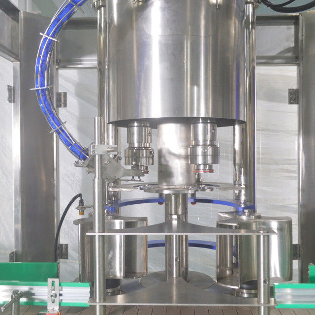 Pressione dell'aria 0,6-0,8Mpa Macchina di riempimento e etichettatura dell'olio da cucina con 3 teste di tappo