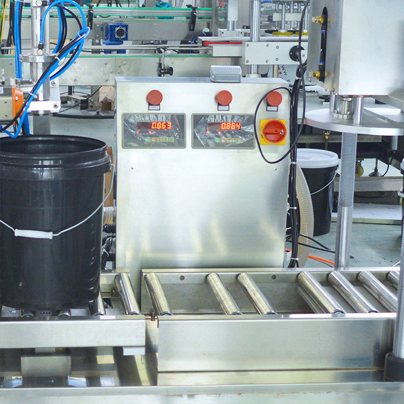 Macchina di riempimento da 78 kg per il riempimento e la pesatura manuale del barile di olio lubrificante da 5-50L