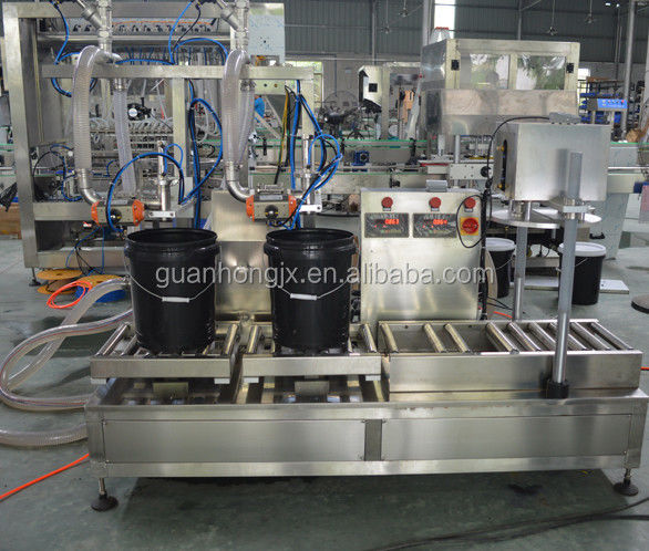 Macchina di riempimento da 78 kg per il riempimento e la pesatura manuale del barile di olio lubrificante da 5-50L