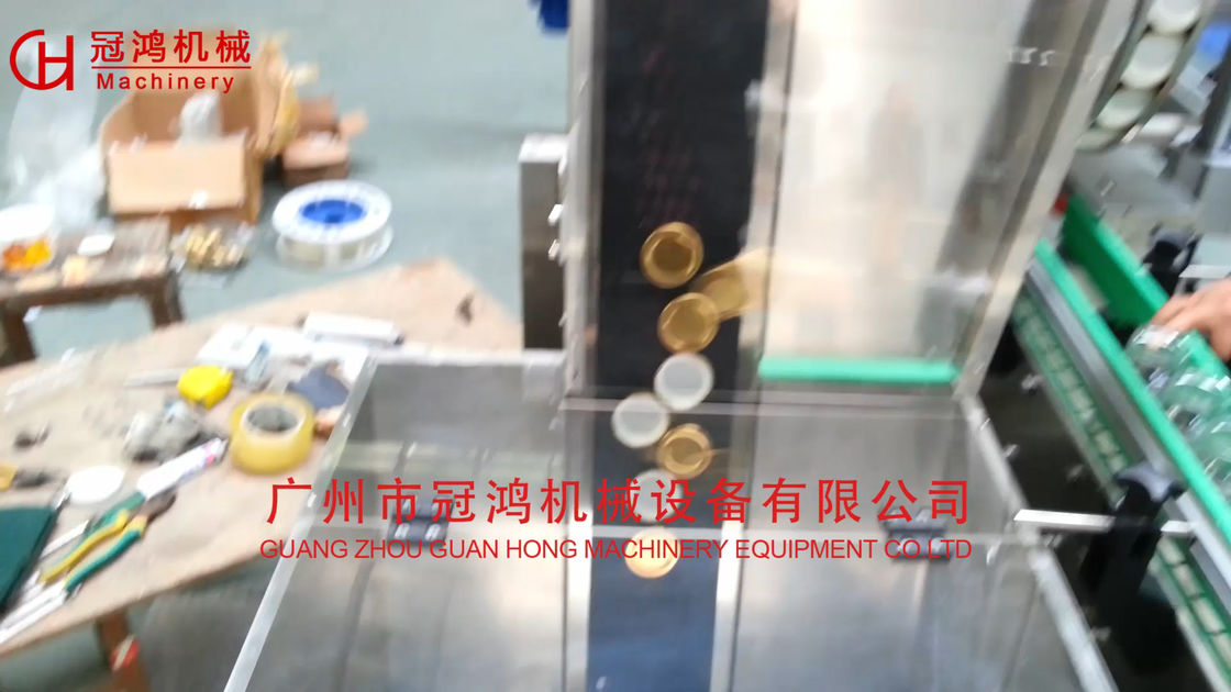Vantaggio Macchina di selezione automatica dei coperchi metallici per l'alimentazione accurata e dei coperchi delle bottiglie