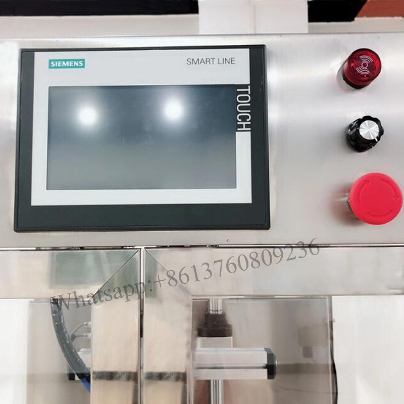 358 kg Macchine per riempimento di bottiglie di olio profumato Linea di produzione con imballaggio in barile