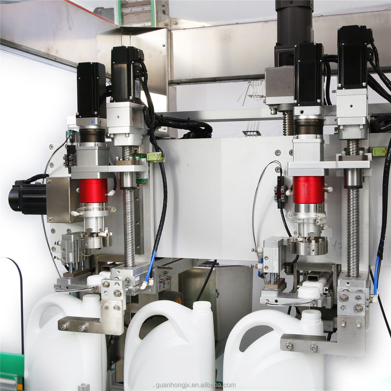Alta produttività Automatic Tracking Type 3heads Bottle Capping Machine