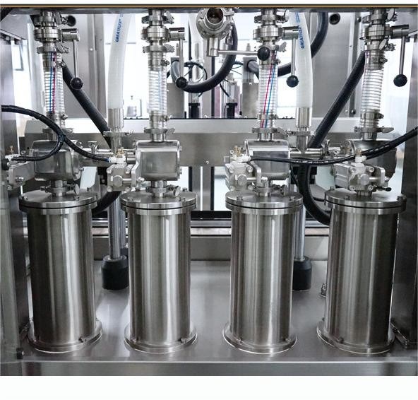 Alta precisione 1.5KW/AC220V 50/60HZ Servo Piston Filling Machine per olio lubrificante